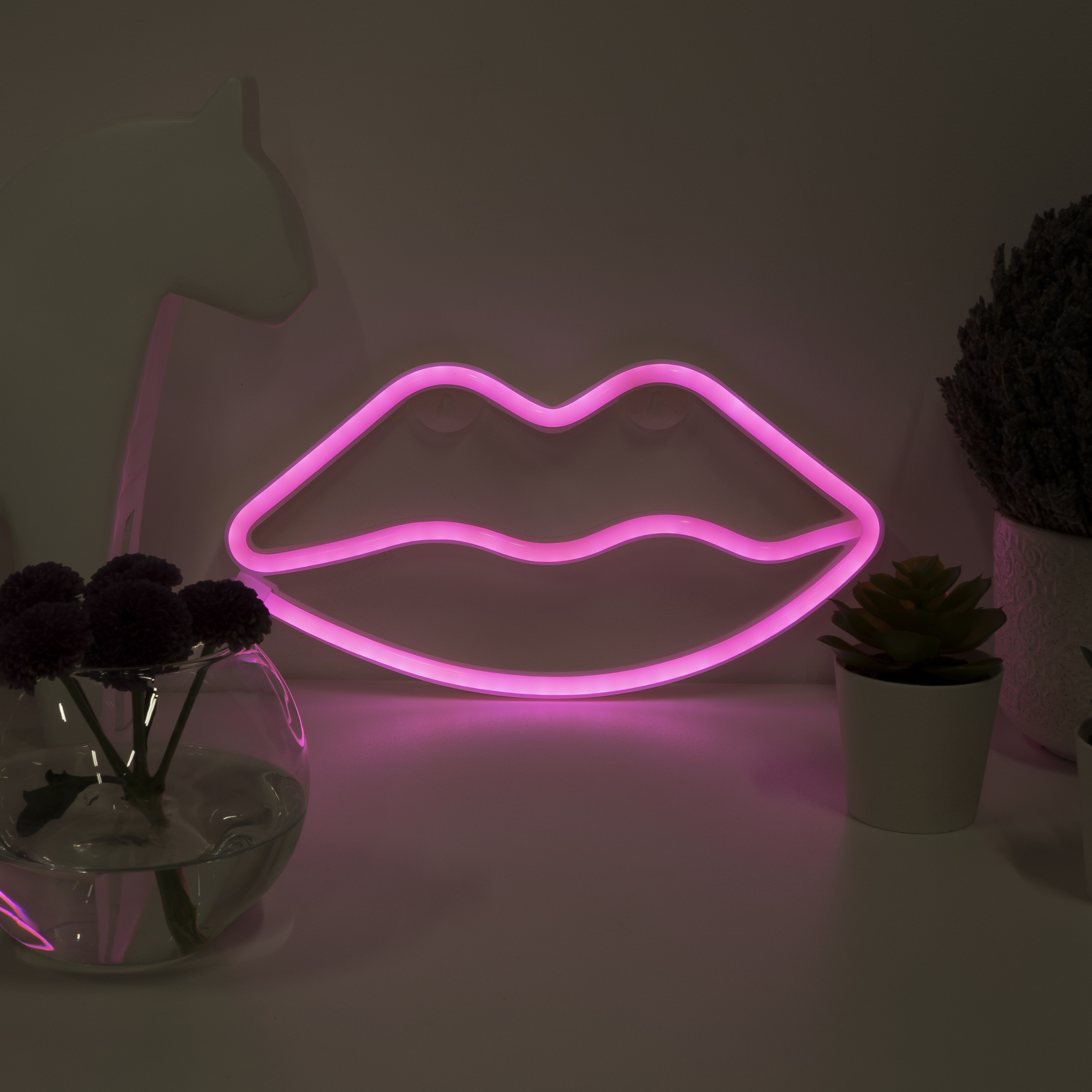 Световая фигура Губы, 15*28 см. Розовый, 1 шт.