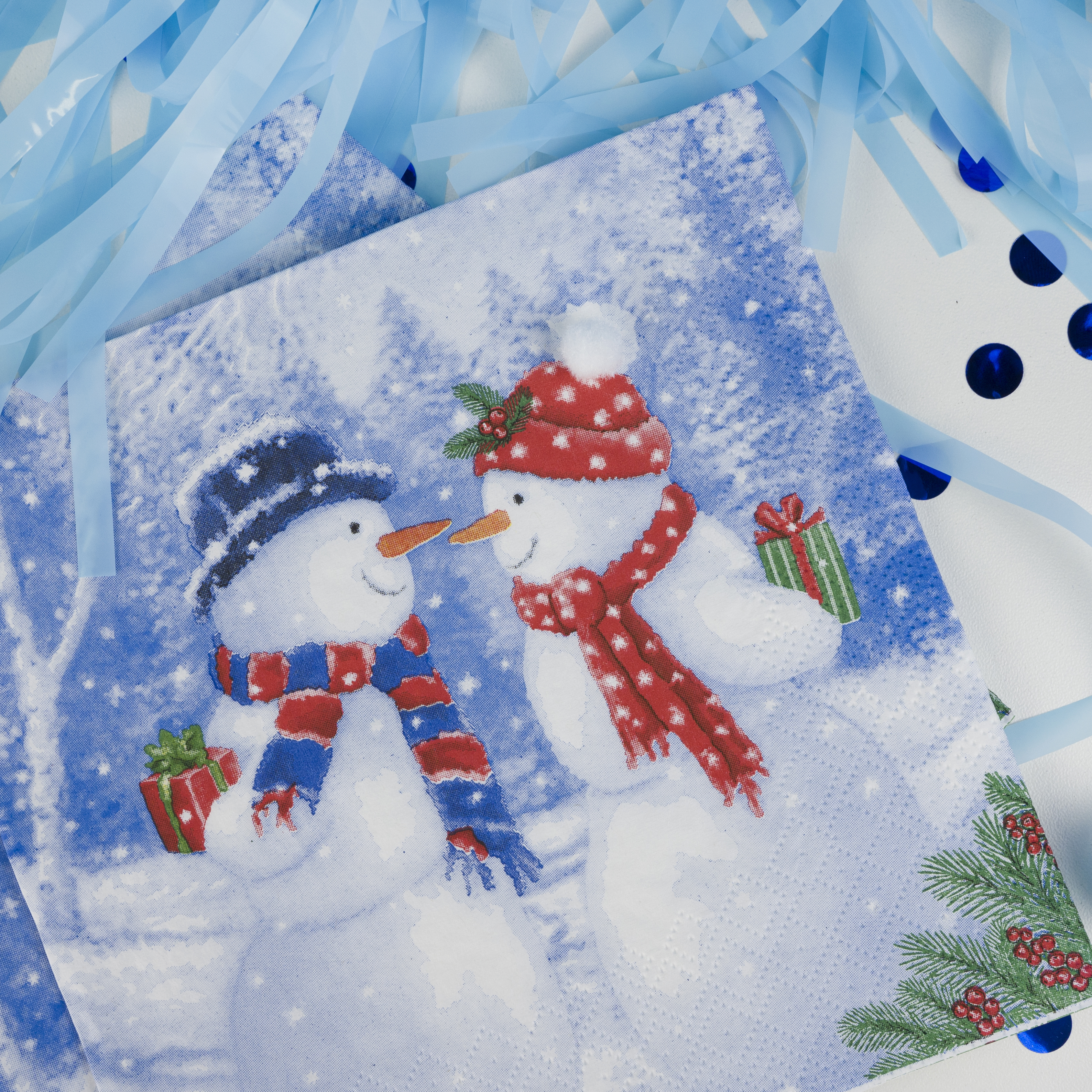 Сервировочные салфетки, Снеговики с подарками, 33*33 см, 20 шт.