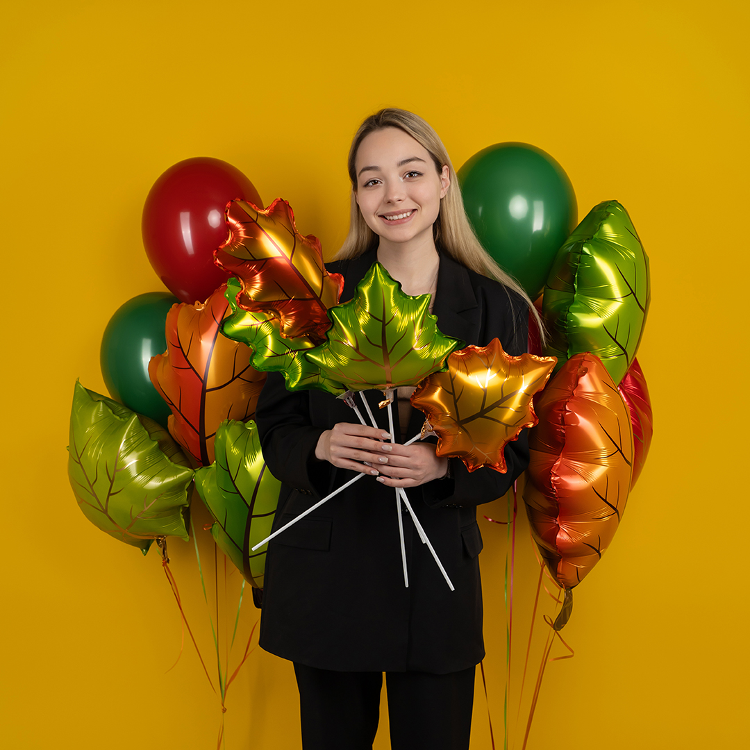 Шар с клапаном (12''/30 см) Мини-фигура, Дубовый лист, Зеленый, 5 шт. в уп.