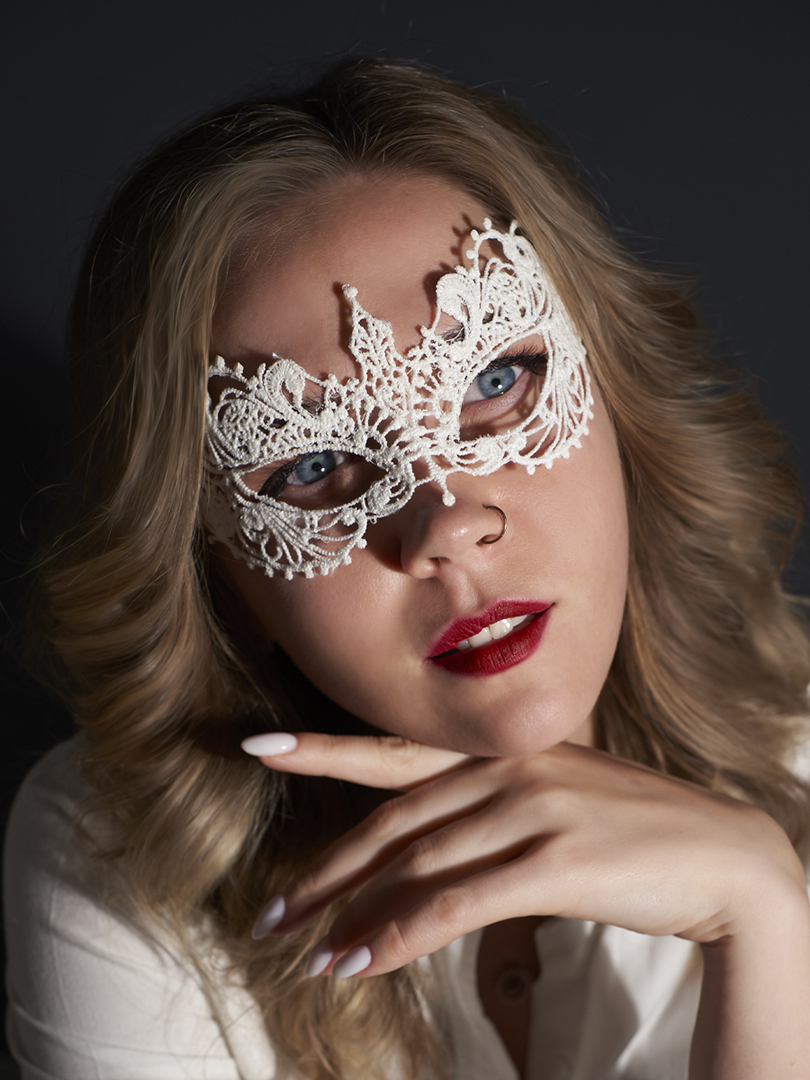 Маска кружевная, фигурная, Герцогиня, Белый, 16*24 см, 1 шт. 